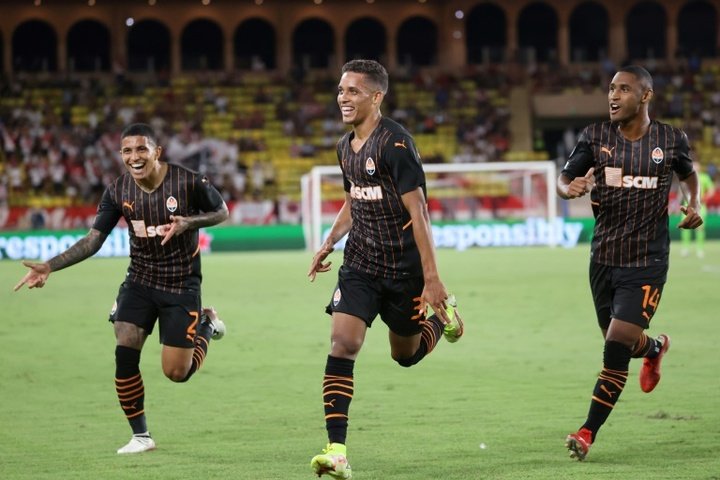 Pedrinho makes it advantage Shakhtar in Champions League play-off against Monaco